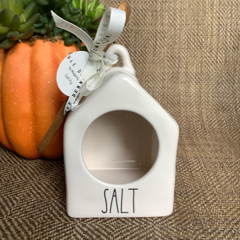 Rae Dunn Salt Pig Holder with Wooden Spoon. Brand New.